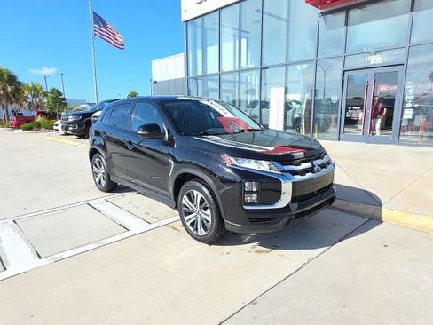 Used 2024 Mitsubishi Outlander Sport ES image 2