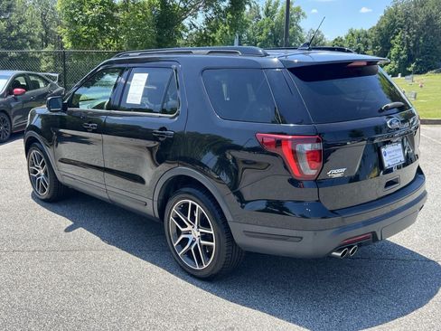 Used 2019 Ford Explorer Sport w/ Equipment Group 401A AWD/4WD image 5