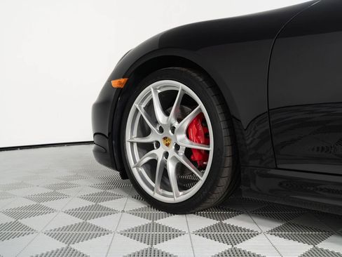 Used 2015 Porsche Boxster S RWD image 18