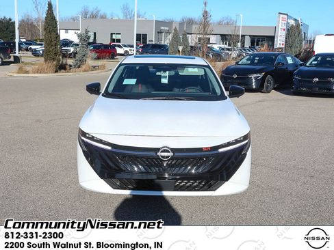 New 2026 Nissan Sentra SR w/ SR Premium Package FWD image 9