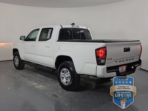 Certified 2022 Toyota Tacoma SR AWD/4WD image 4