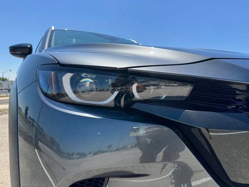 Used 2025 MAZDA CX-50 2.5 Hybrid w/ Premium Plus Pkg AWD/4WD image 9