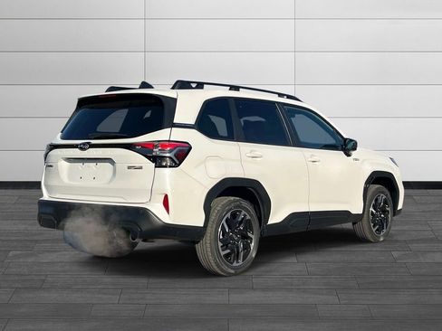 New 2026 Subaru Forester Touring AWD/4WD image 3