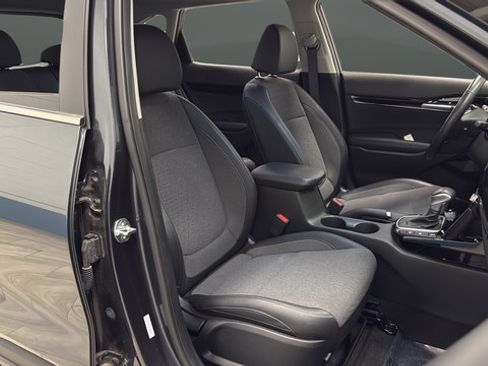 Used 2025 Kia Seltos X-Line AWD/4WD image 22