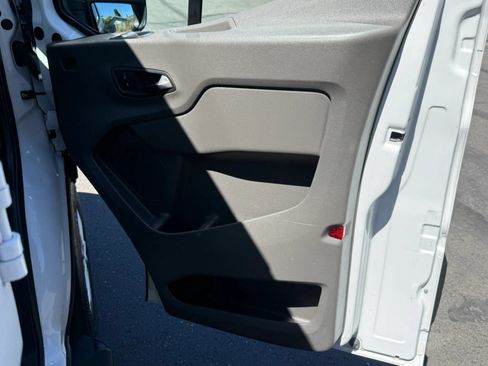 Used 2021 Ford Transit 250 Low Roof w/ Exterior Upgrade Package RWD image 20