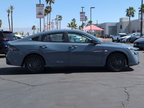 New 2026 Nissan Sentra SV w/ Floor Mat Package FWD image 5