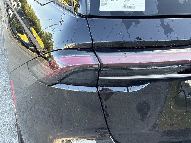 New 2026 Lincoln Nautilus Reserve AWD/4WD image 11