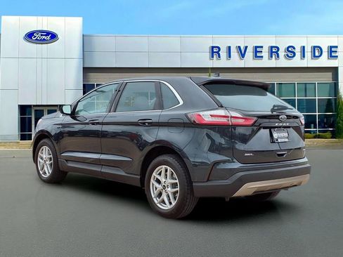 Used 2023 Ford Edge SEL w/ Convenience Package AWD/4WD image 4