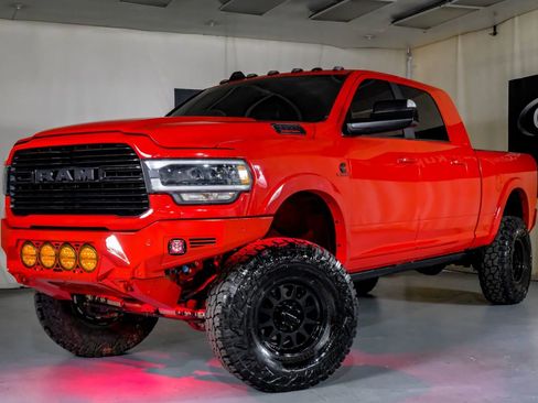 Used 2021 RAM 2500 Laramie AWD/4WD image 4
