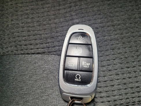 Used 2023 Hyundai Santa Fe SEL w/ Cargo Package image 32