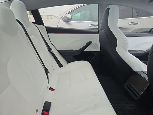 Used 2025 Tesla Model 3 Performance AWD/4WD image 9