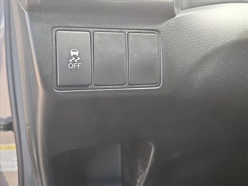 Used 2015 Honda Civic SE image 15