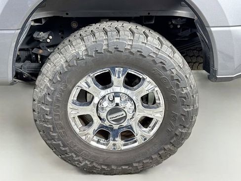 Used 2022 Ford F250 Lariat w/ Chrome Package image 35