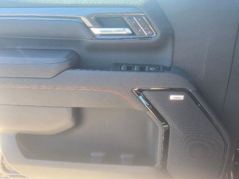 New 2025 GMC Sierra 2500 AT4 w/ AT4 Premium Plus Package image 16