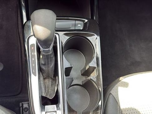 Used 2024 Chevrolet Trax LT image 21