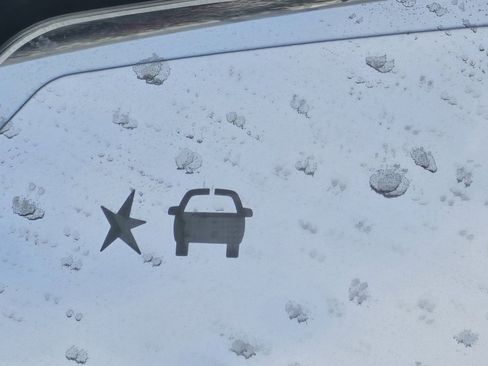 Used 2023 GMC Yukon Denali Ultimate image 18