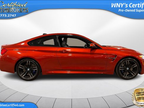 Used 2015 BMW M4 Coupe RWD image 5