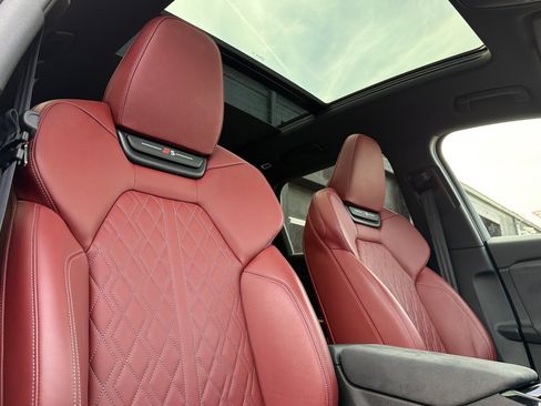 Certified 2025 Audi SQ6 e-tron Prestige w/ 21" Black Optic Wheel Package image 16