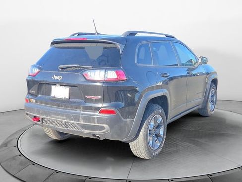 Used 2019 Jeep Cherokee Trailhawk image 5