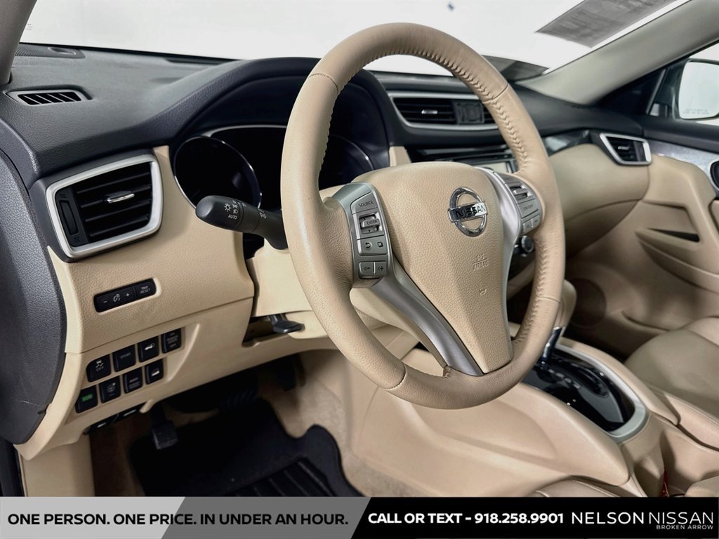 Used 2015 Nissan Rogue SL w/ SL Premium Package AWD/4WD image 9