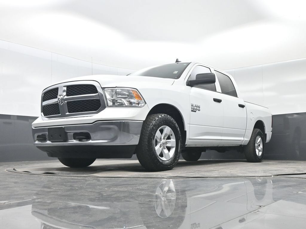 Used 2022 RAM 1500 Classic SLT w/ Electronics Group AWD/4WD image 25
