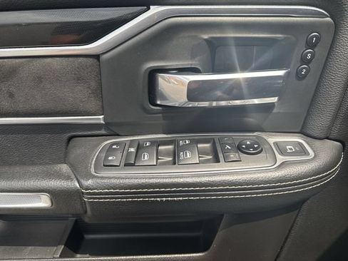 Used 2019 RAM 2500 Laramie AWD/4WD image 13