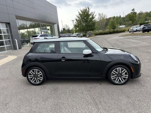 New 2026 MINI Cooper S image 8