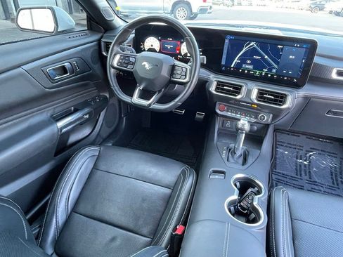 Used 2025 Ford Mustang GT Premium RWD image 24