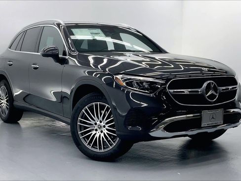 New 2026 Mercedes-Benz GLC 300 image 5