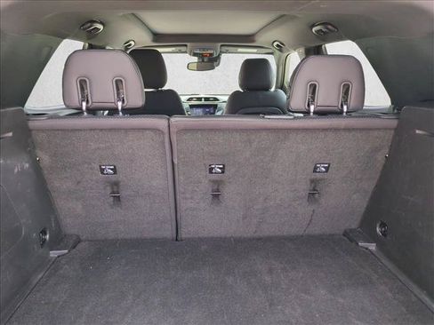 Used 2022 Chevrolet TrailBlazer RS w/ Sun and Liftgate Package FWD image 6