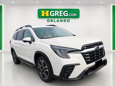 Used 2023 Subaru Ascent Limited AWD/4WD image 4