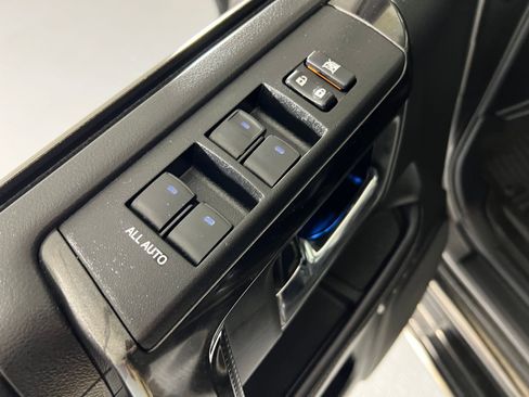 Used 2020 Toyota 4Runner Nightshade image 11