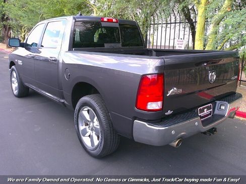 Used 2017 RAM 1500 Big Horn image 8