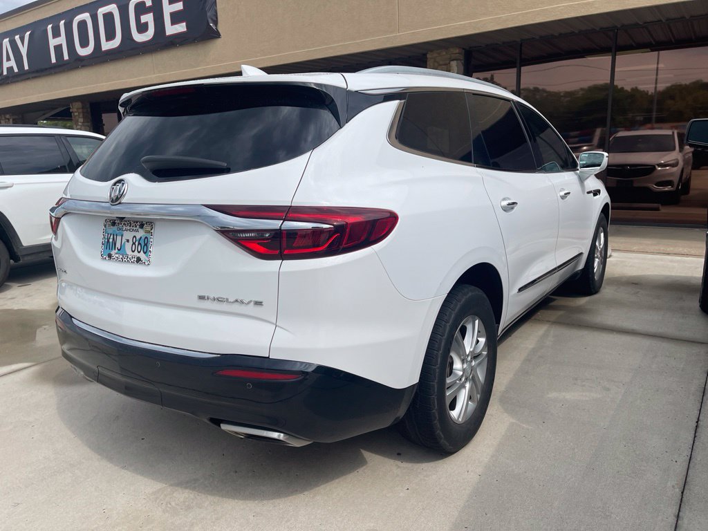Used 2018 Buick Enclave Premium FWD image 3