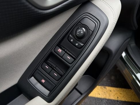 Certified 2023 Subaru Forester AWD/4WD image 16