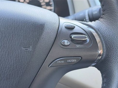 Certified 2024 Nissan Murano SV image 23