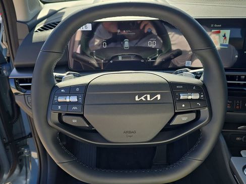 New 2026 Kia Sportage EX image 30