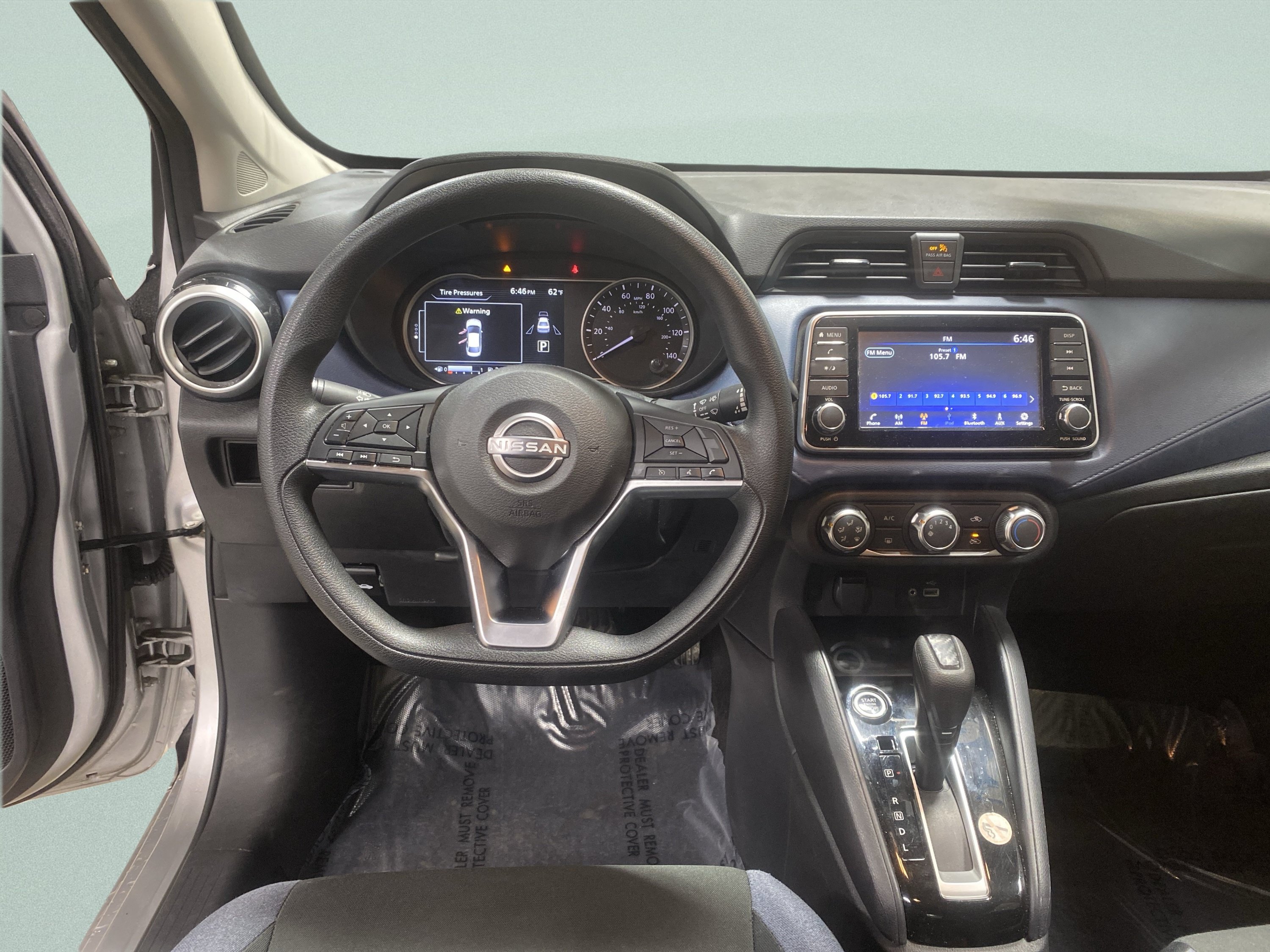 Used 2025 Nissan Versa SV FWD image 16
