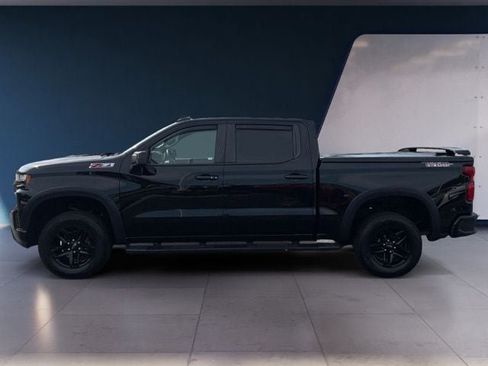 Used 2020 Chevrolet Silverado 1500 LT Trail Boss w/ Convenience Package AWD/4WD image 2