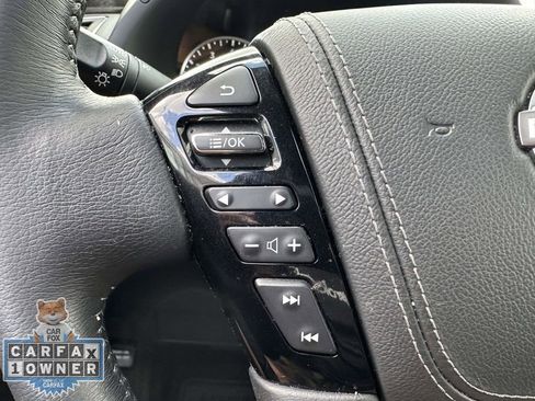 Used 2023 Nissan Armada Platinum w/ Captain's Chairs Package AWD/4WD image 31