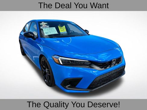 Used 2024 Honda Civic Sport image 1