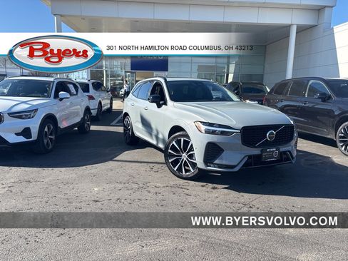 Certified 2025 Volvo XC60 B5 Plus image 1