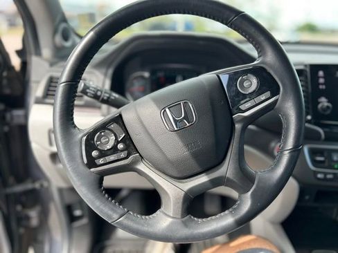 Used 2022 Honda Pilot EX-L image 16