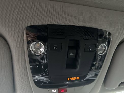 New 2025 Kia Sorento EX w/ Panoramic Sunroof Package image 41