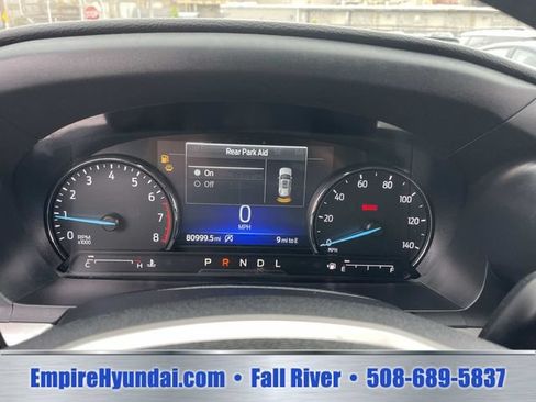 Used 2022 Ford Explorer XLT AWD/4WD image 32