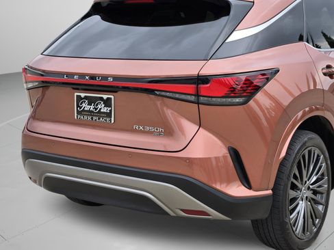 Used 2023 Lexus RX 350 w/ Cold Area Package AWD/4WD image 32