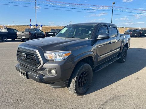 Used 2023 Toyota Tacoma SR AWD/4WD image 1
