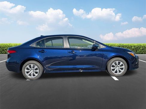 New 2026 Toyota Corolla LE image 3