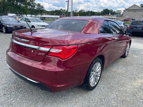 Used 2013 Chrysler 200 Limited FWD image 5