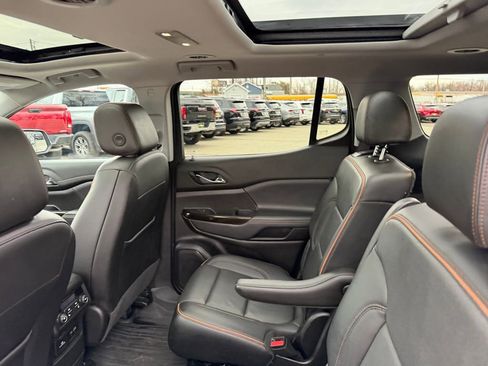 Used 2023 GMC Acadia AT4 w/ Technology Package image 17